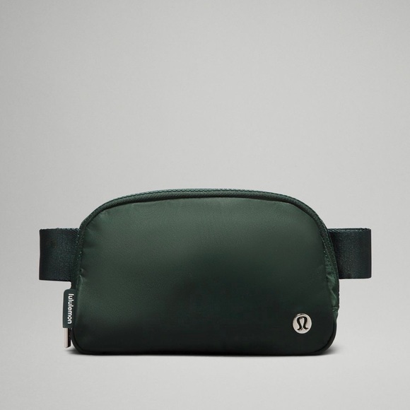 lululemon athletica Handbags - NWT LULULEMON EVERYWHERE BELT BAG LEGACY GREEN